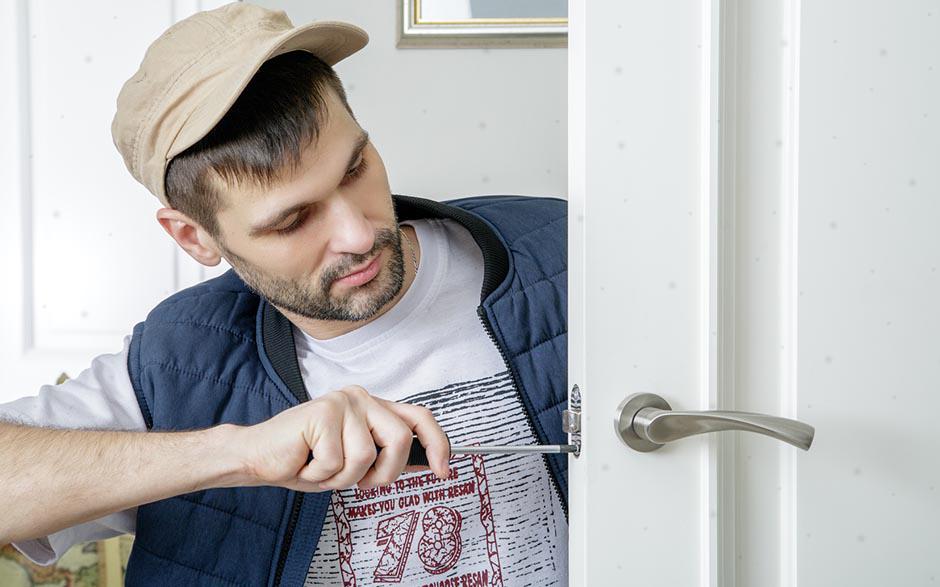 confiance serrurier prix changement serrure Sèvres